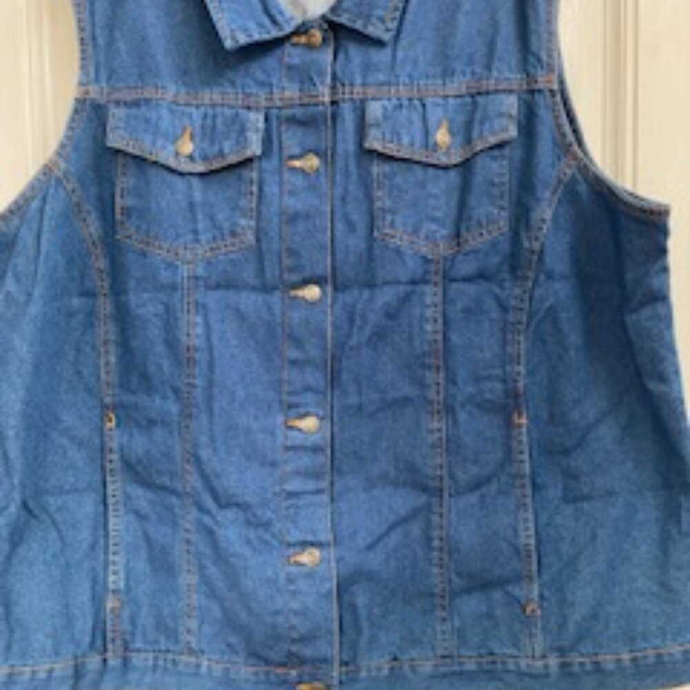 Woman Within Vest Blue Denim Sleeveless 4 Pocket Jean Vest Size 24W